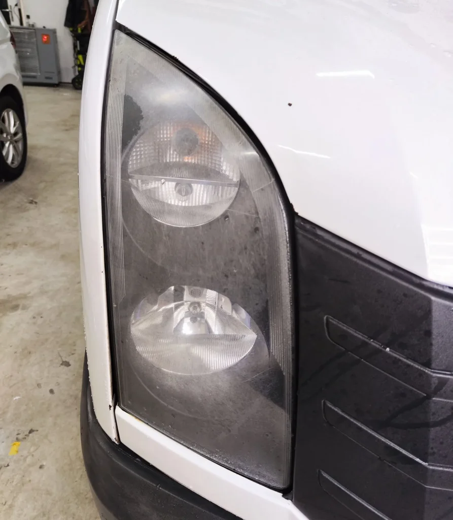 Opel Vivaro — voor behandeling